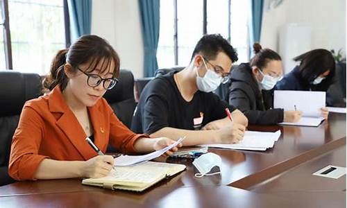 湛江财经直播班(湛江财经直播班子成员)_https://www.fzdzcxj.com_创业板_第1张